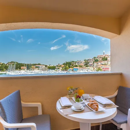 Maistra Riva Apartman *